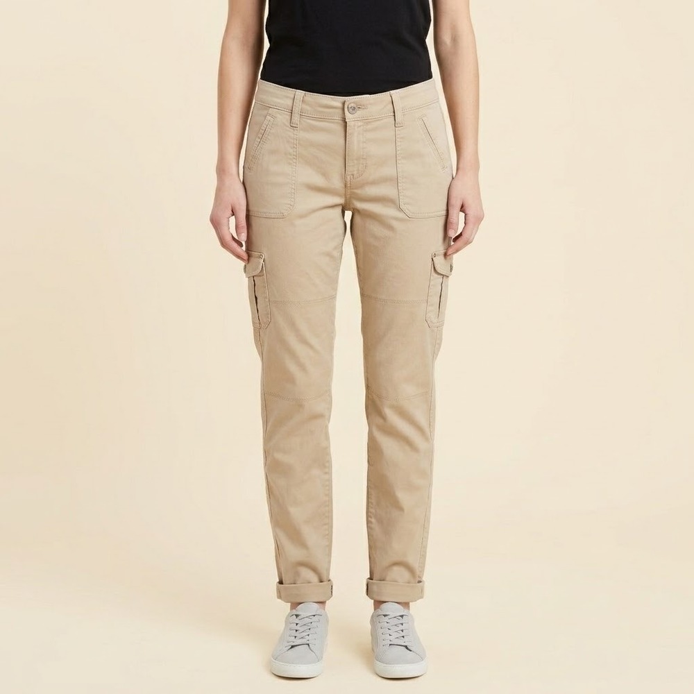 Levi's Women's Beige Stretch Twill Cargo Pants Size 6 EUC